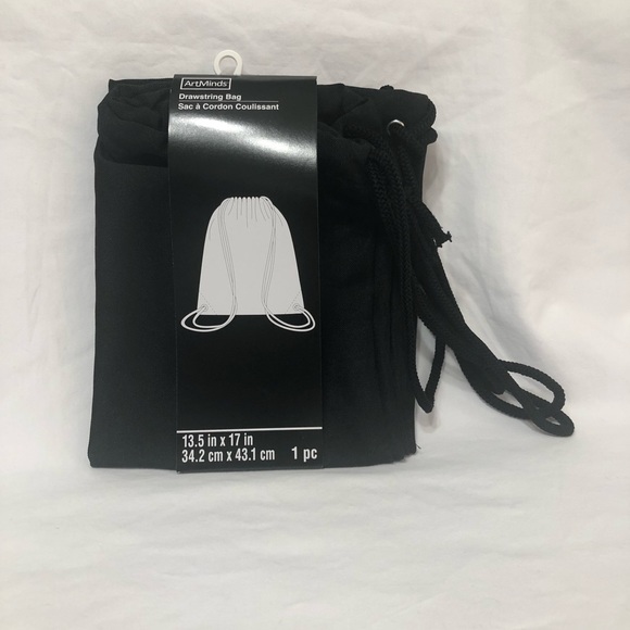 Drawstrings bag pack black. Size 13.5in x 17in - Picture 1 of 2